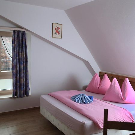 Gasthof Adler Frick Oda fotoğraf